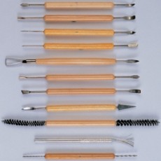 MODELIRKE DRVO-METAL DVOSTRANE